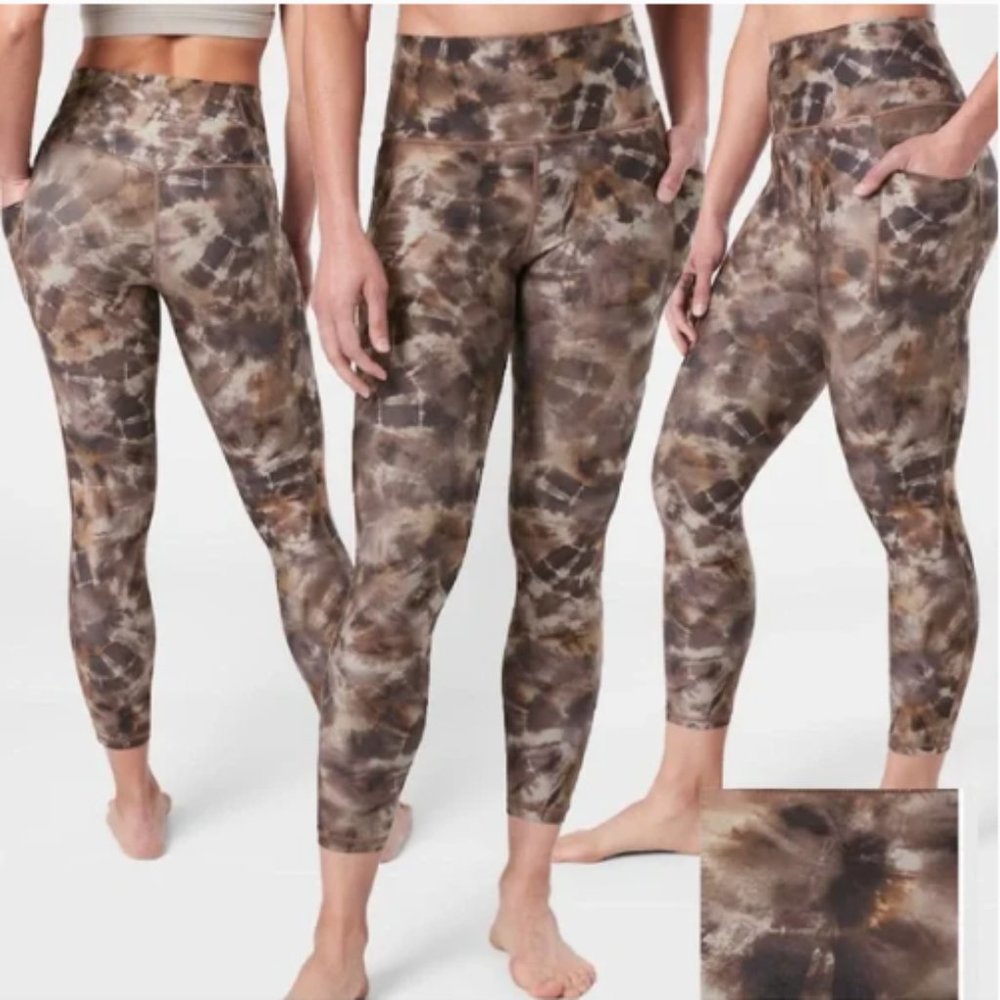Athleta Salutation Stash 7/8 Tight (Calypso Neutral / Small)